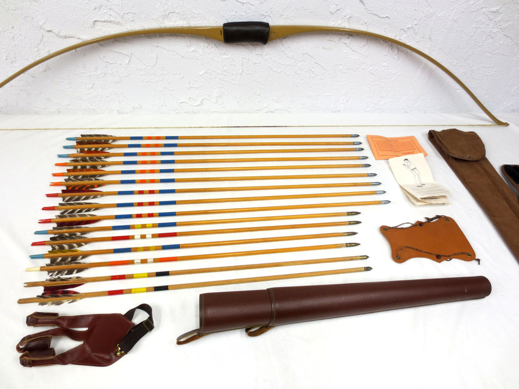 Vintage 1950 Ben Pearson Takedown Bow 64" Archery, 15 Arrows, Belt Pouch, Glove