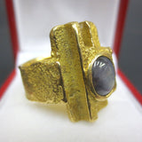 1960s Vintage Modernist 18k Gold Ring, 2 Carats Star Sapphire, 15 gr